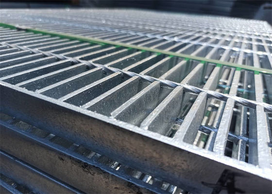 calidad  Heavy Duty Steel Bar Grating Manufacturers For Highways / Airfield fábrica