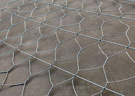 Cajas de malla de gabión 50g-1200g/m2 Tejido doble trenzado malla de alambre hexagonal para la protección de las plantas